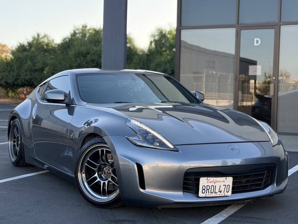 2014 NISSAN 370Z