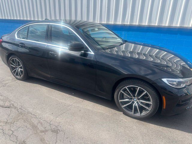2021 BMW 330i