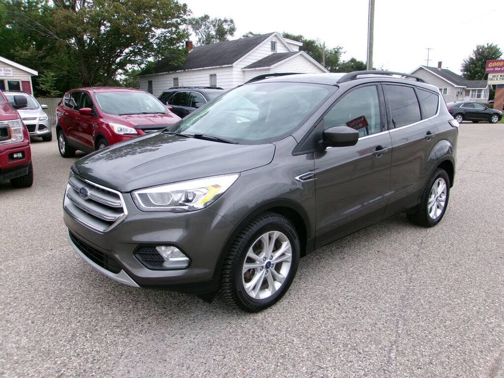 2017 FORD Escape