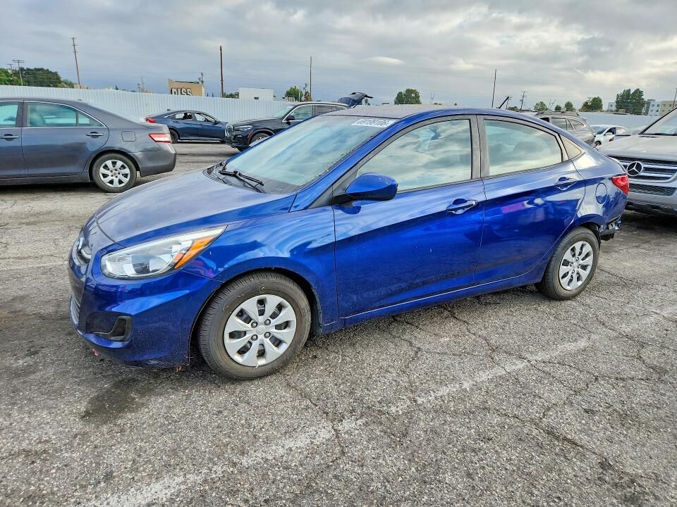 2015 HYUNDAI Accent