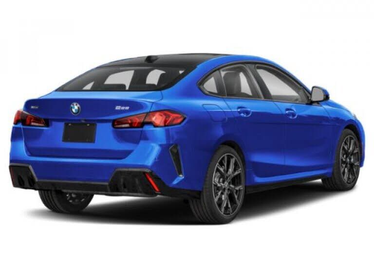 2025 BMW 228i