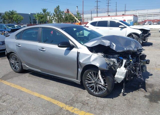 2023 KIA Forte