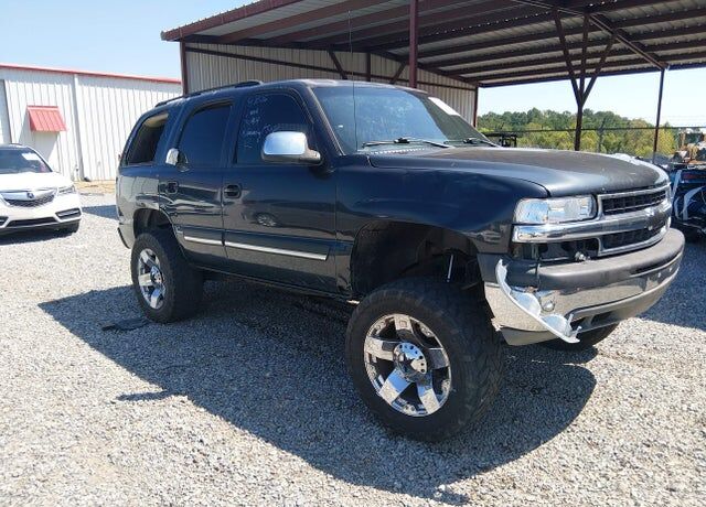 2004 CHEVROLET Tahoe