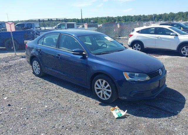 2011 VOLKSWAGEN Jetta