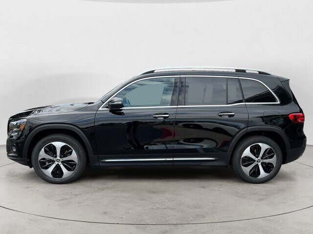 2025 Mercedes-Benz GLB-Class