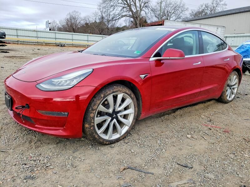 2018 TESLA Model 3