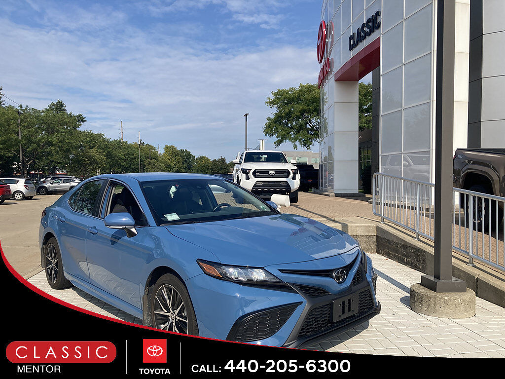 2024 TOYOTA Camry