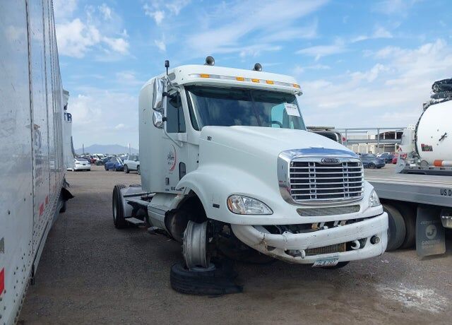 2006 FREIGHTLINER Columbia