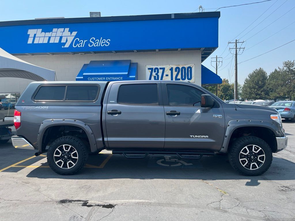 2014 TOYOTA Tundra