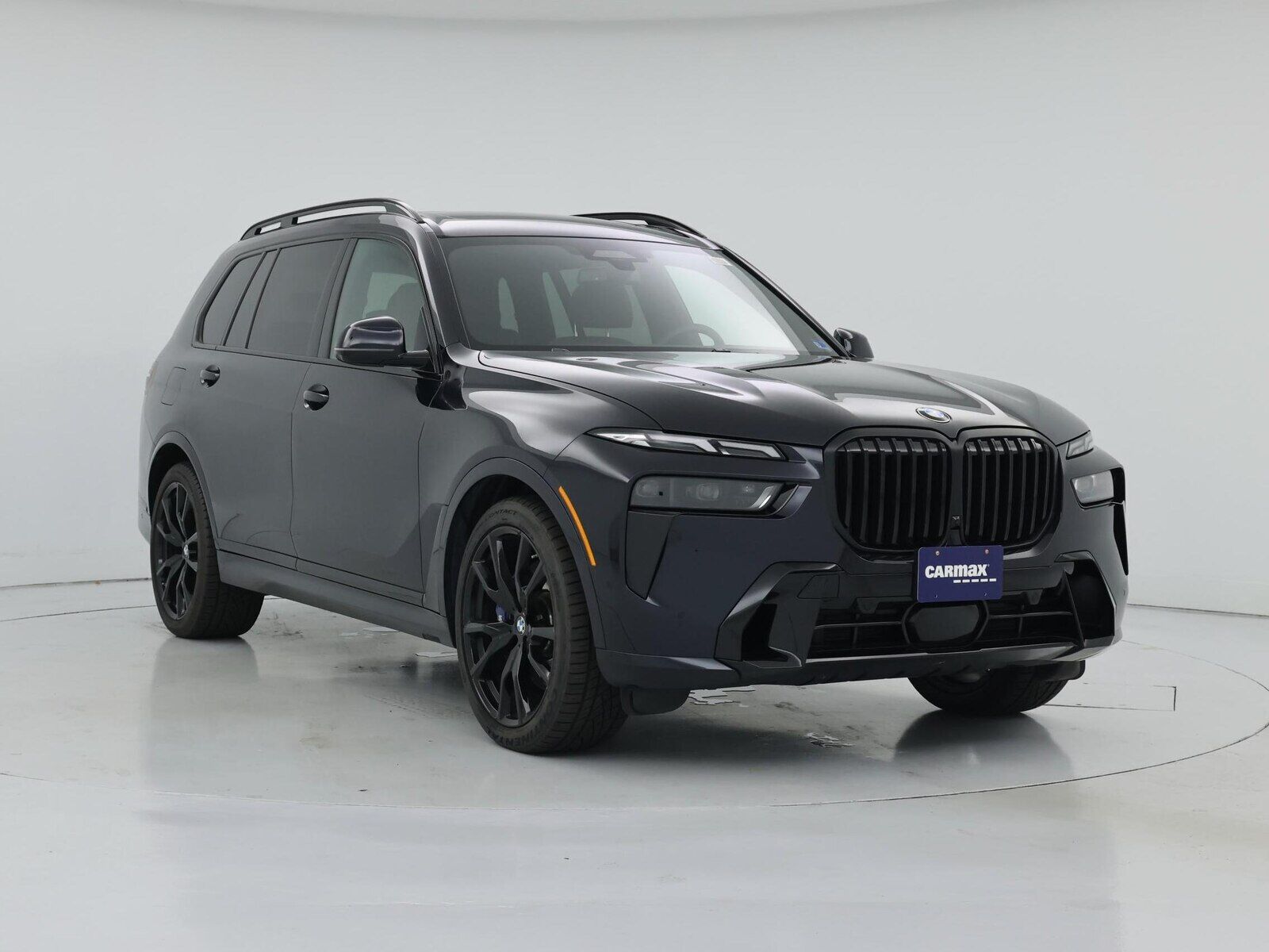 2023 BMW X7