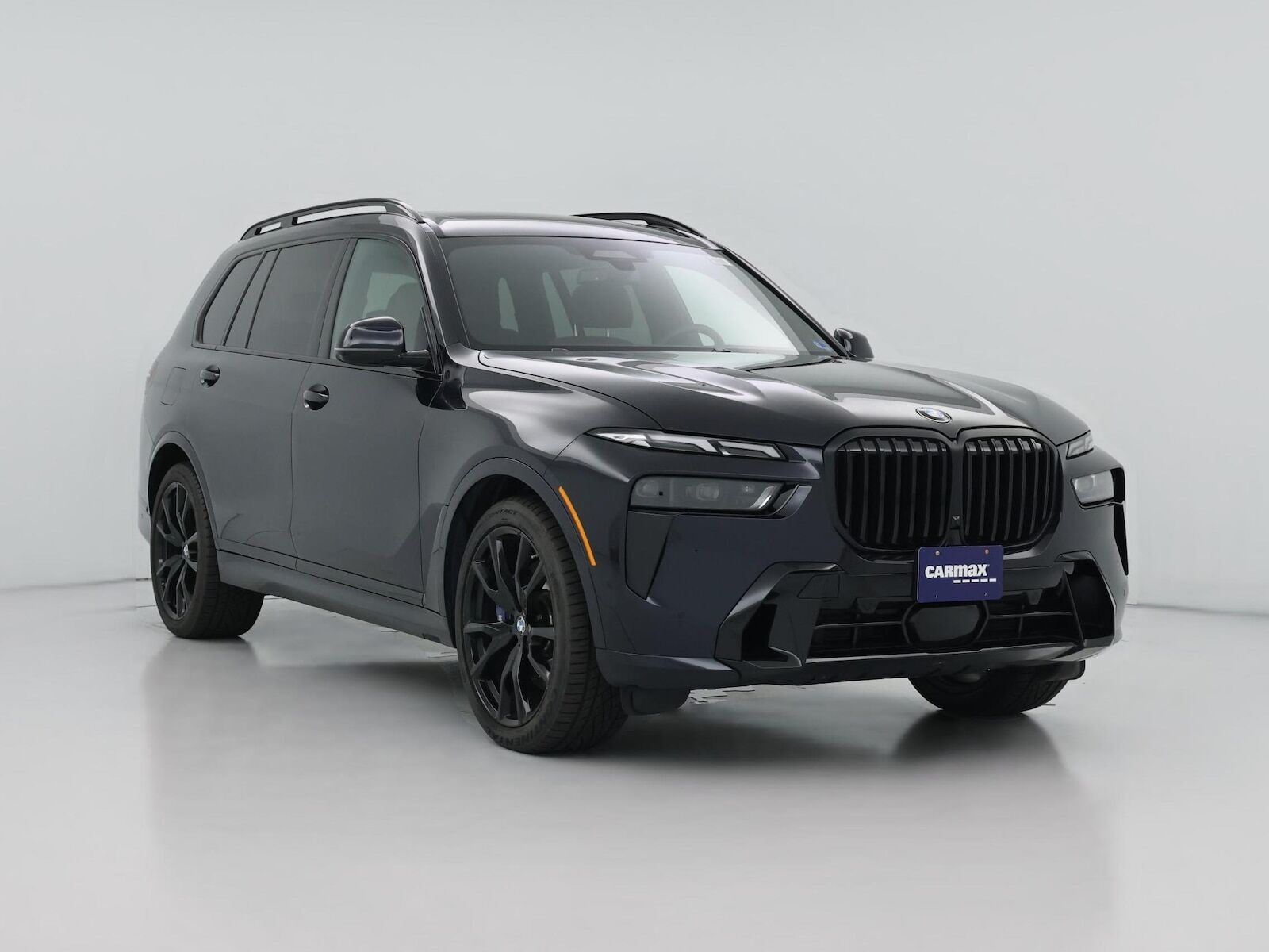 2023 BMW X7