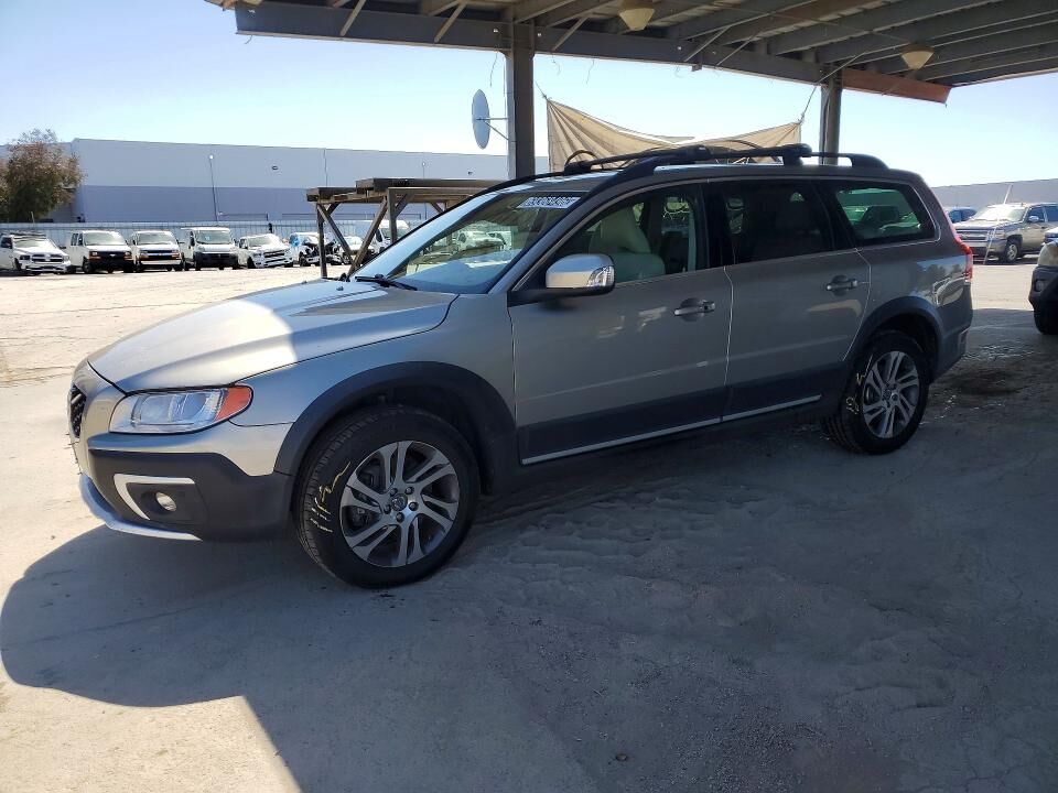 2015 VOLVO XC70