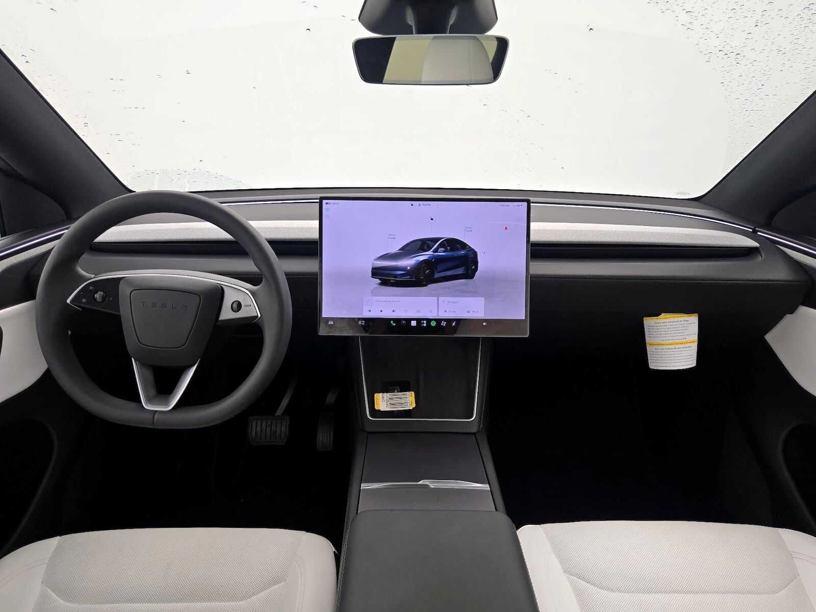 2026 TESLA Model Y