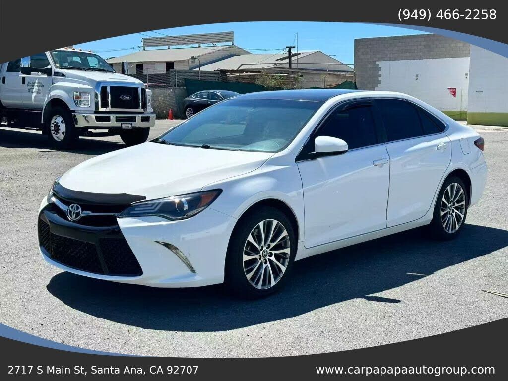 2016 TOYOTA Camry