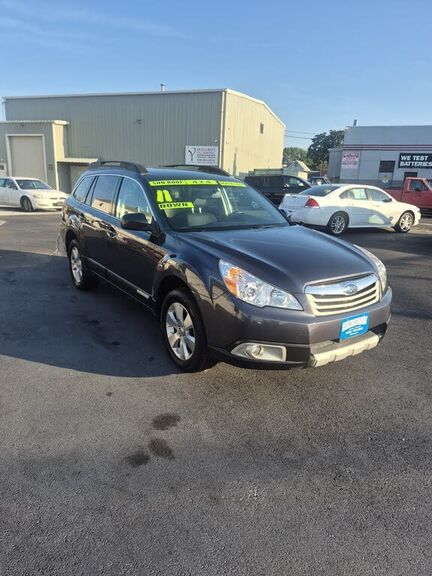 2011 SUBARU Outback