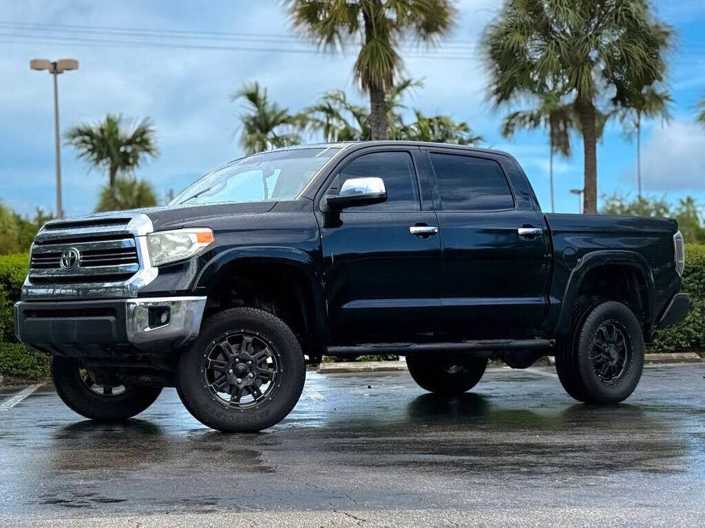 2016 TOYOTA Tundra