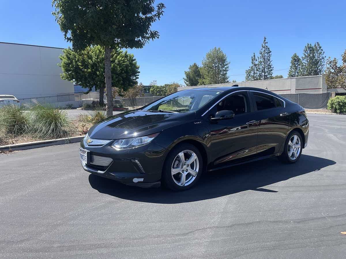 2017 CHEVROLET Volt