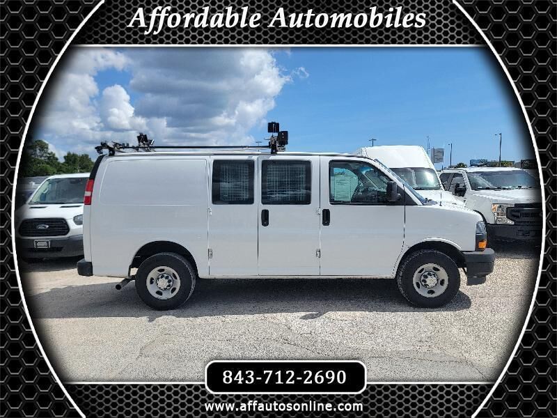2021 CHEVROLET Express