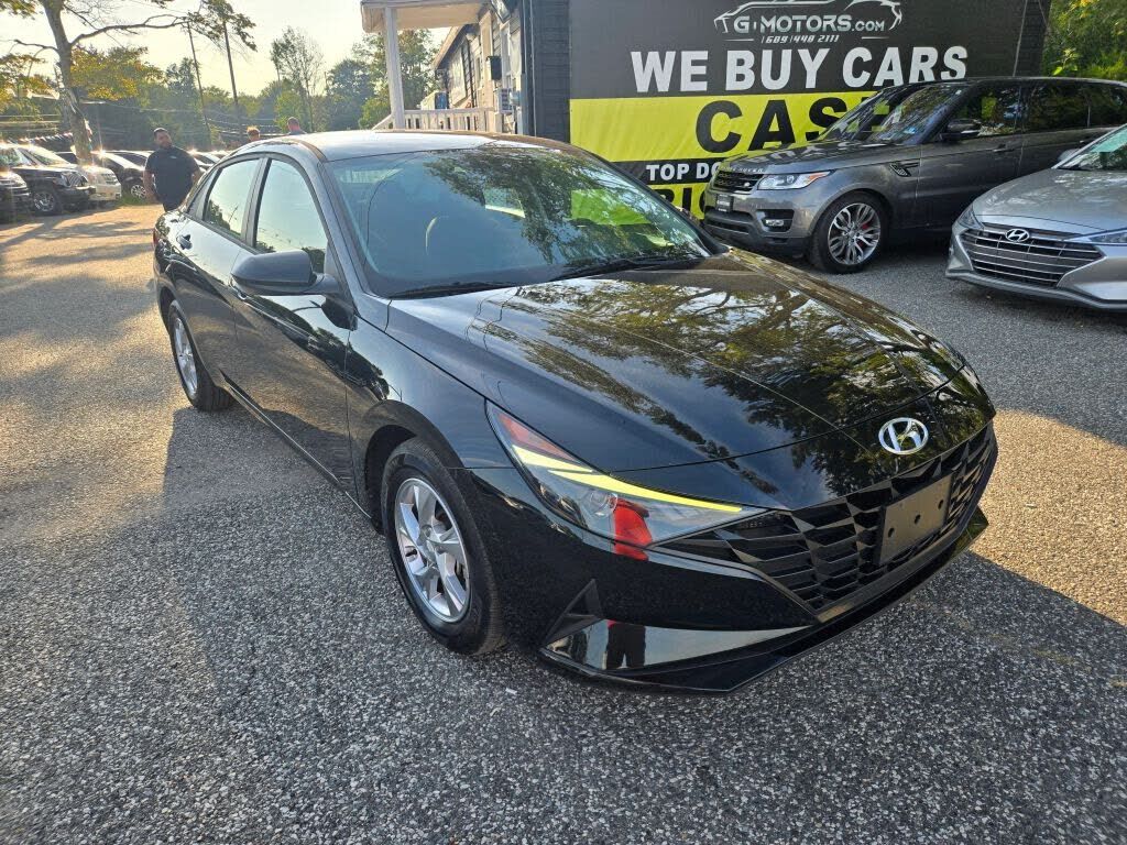 2021 HYUNDAI Elantra
