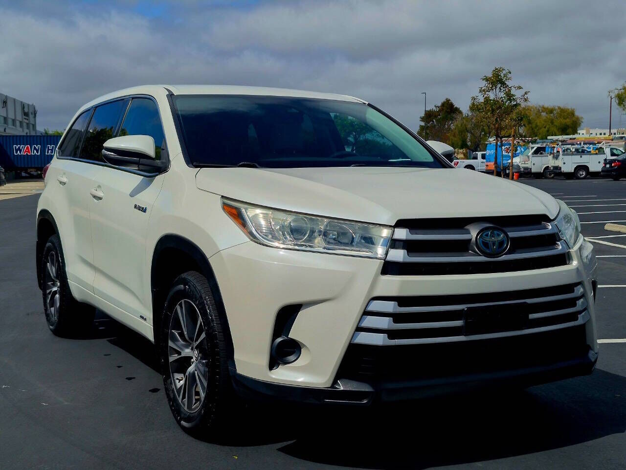 2018 TOYOTA Highlander