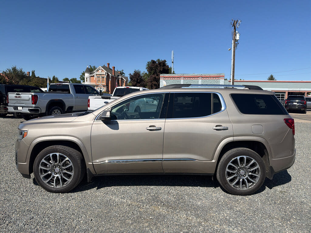 2022 GMC Acadia