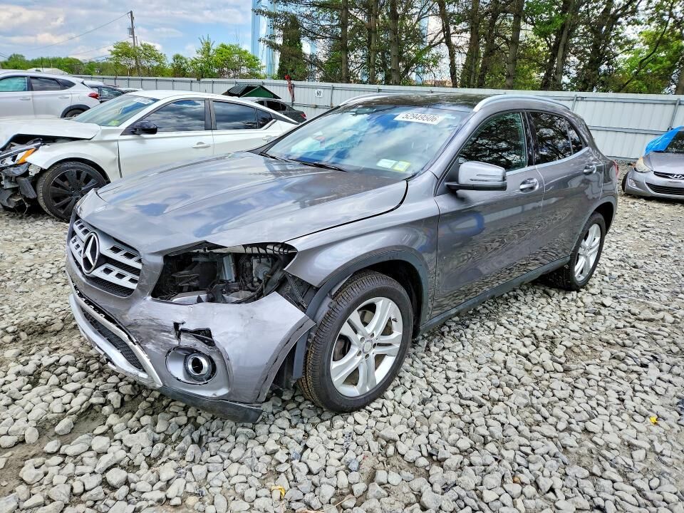 2018 MERCEDES-BENZ GLA-Class