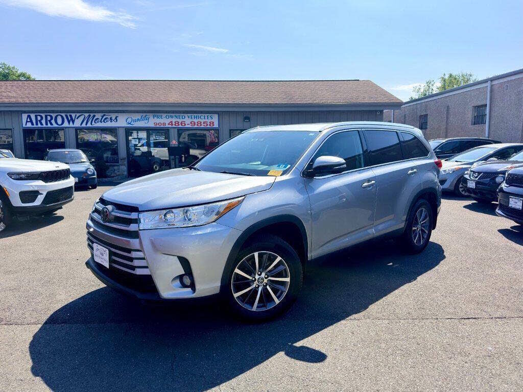 2019 TOYOTA Highlander