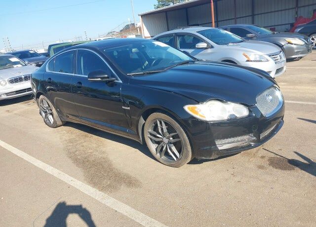 2011 JAGUAR XF