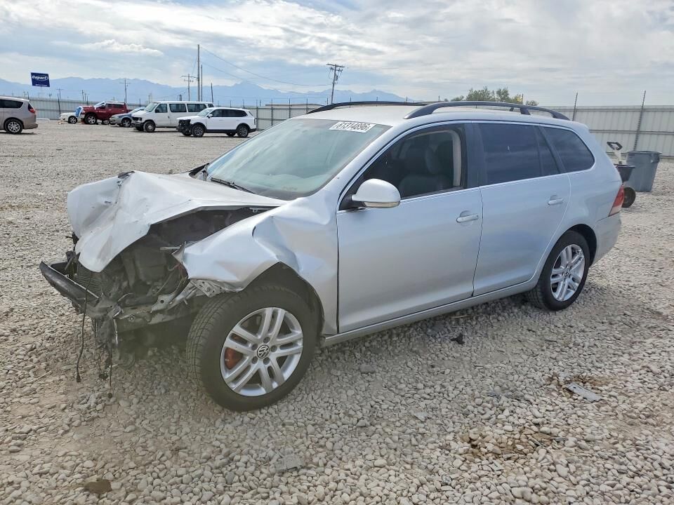 2012 VOLKSWAGEN Jetta SportWagen