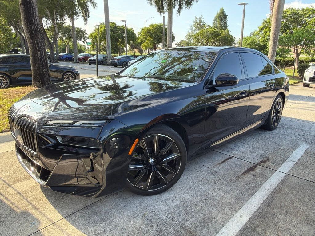 2023 BMW i7