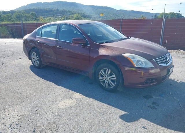 2010 NISSAN Altima