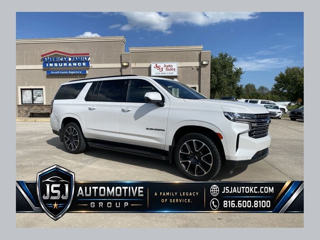 2022 CHEVROLET Suburban