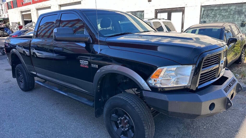 2012 DODGE Ram