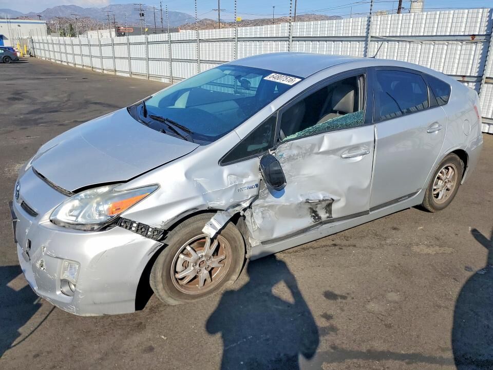 2011 TOYOTA PRIUS