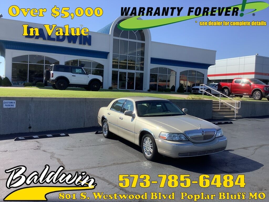 2009 LINCOLN Town Car