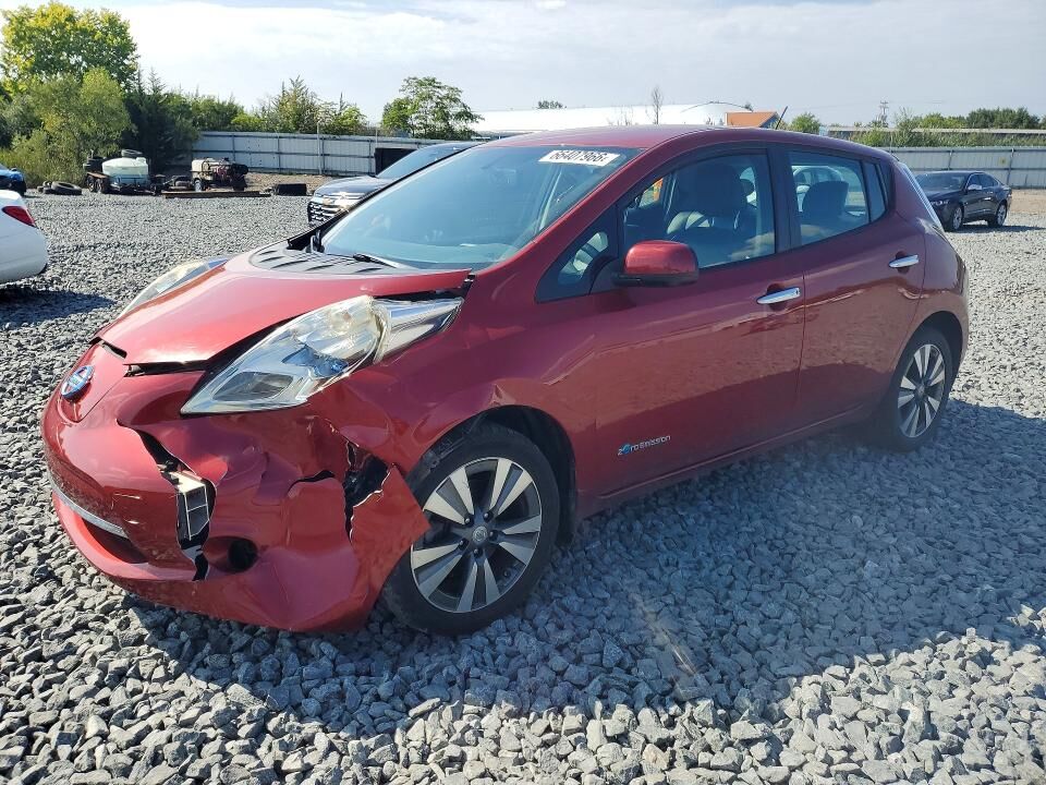 2015 NISSAN Leaf