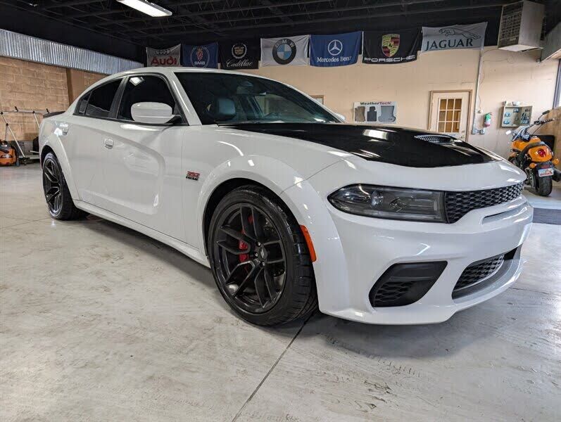 2022 DODGE Charger