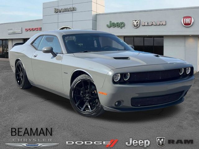 2017 DODGE Challenger