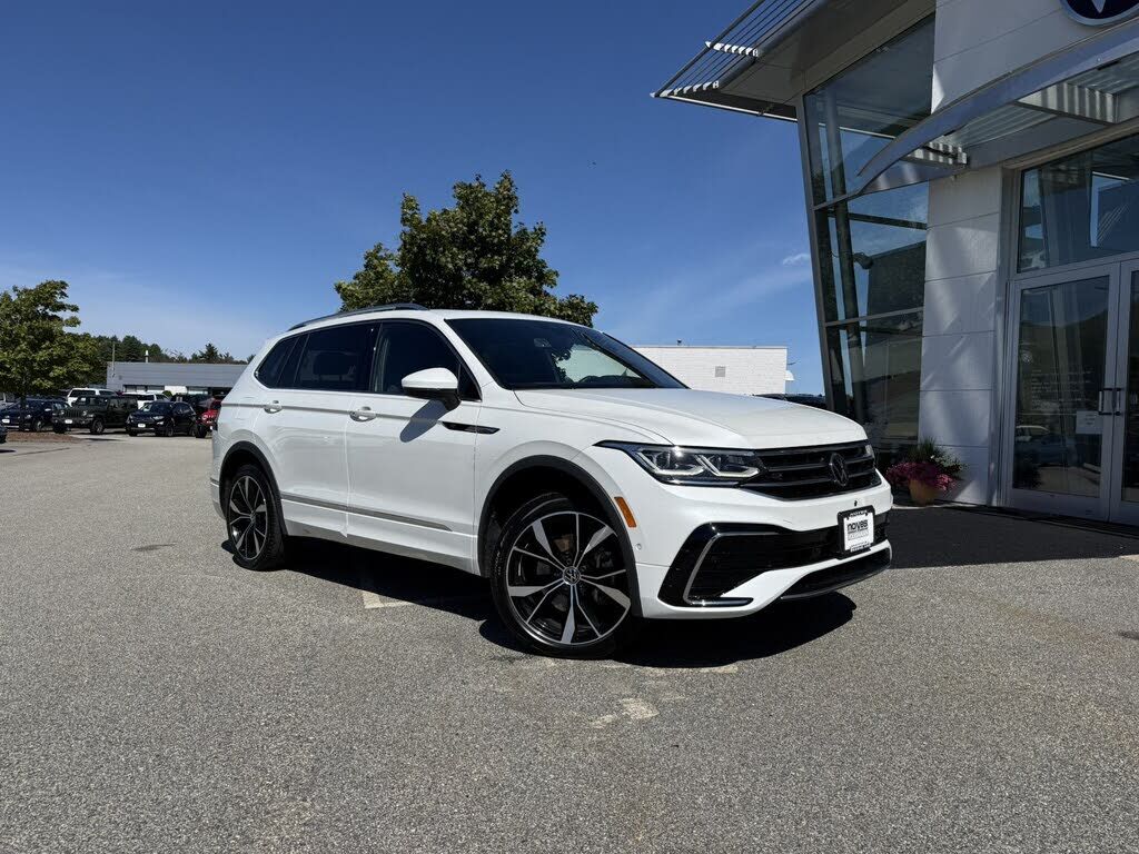 2022 VOLKSWAGEN Tiguan