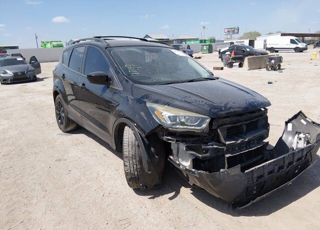 2017 FORD Escape
