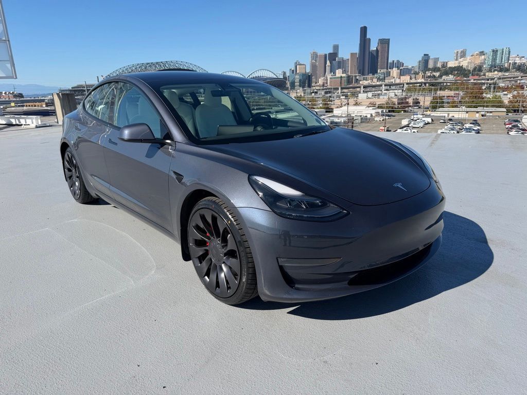 2023 TESLA Model 3