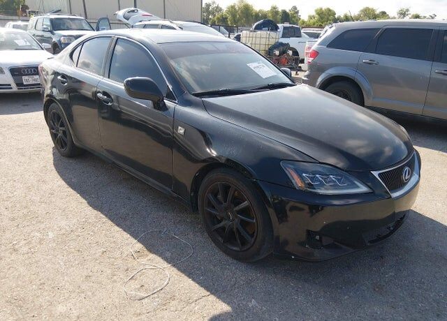 2011 LEXUS IS