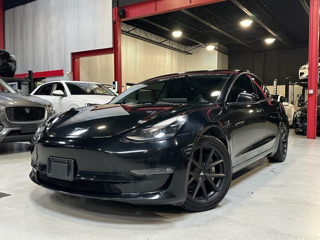 2021 TESLA Model 3