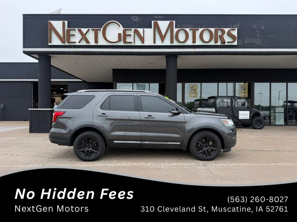 2018 FORD Explorer