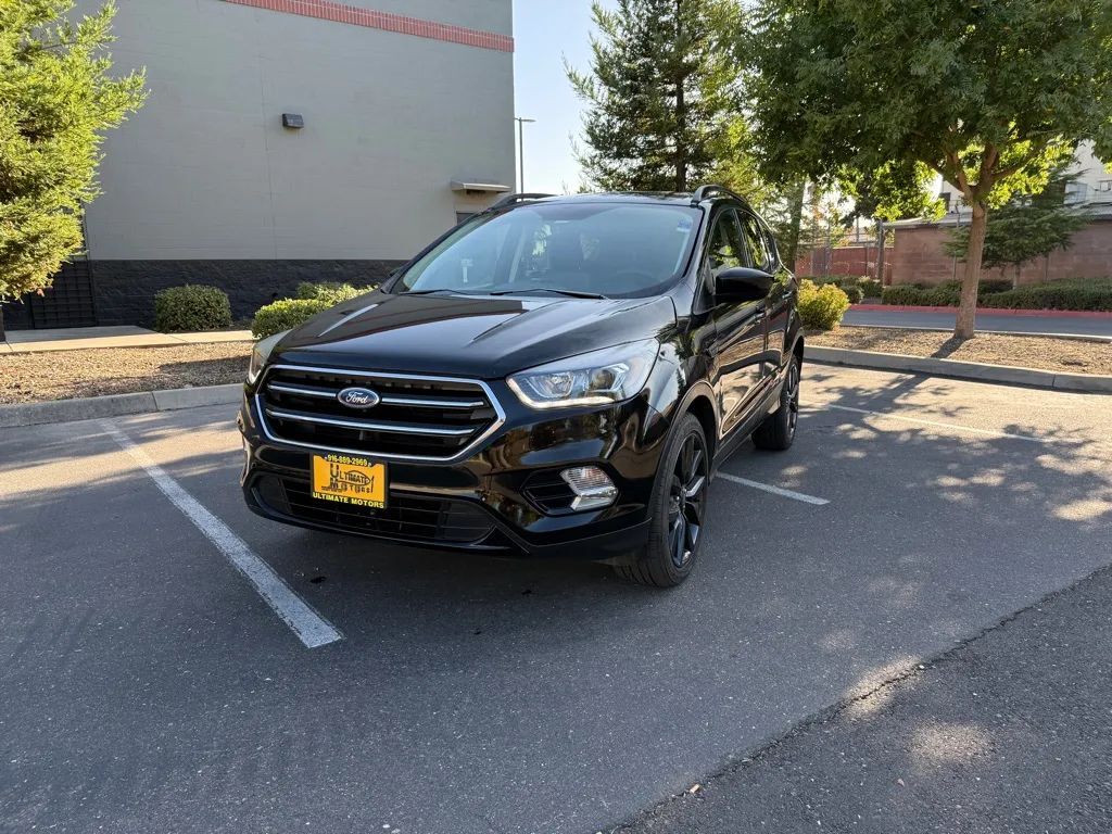 2018 FORD Escape