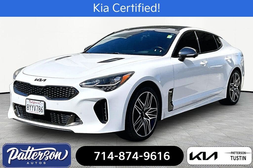 2022 KIA Stinger