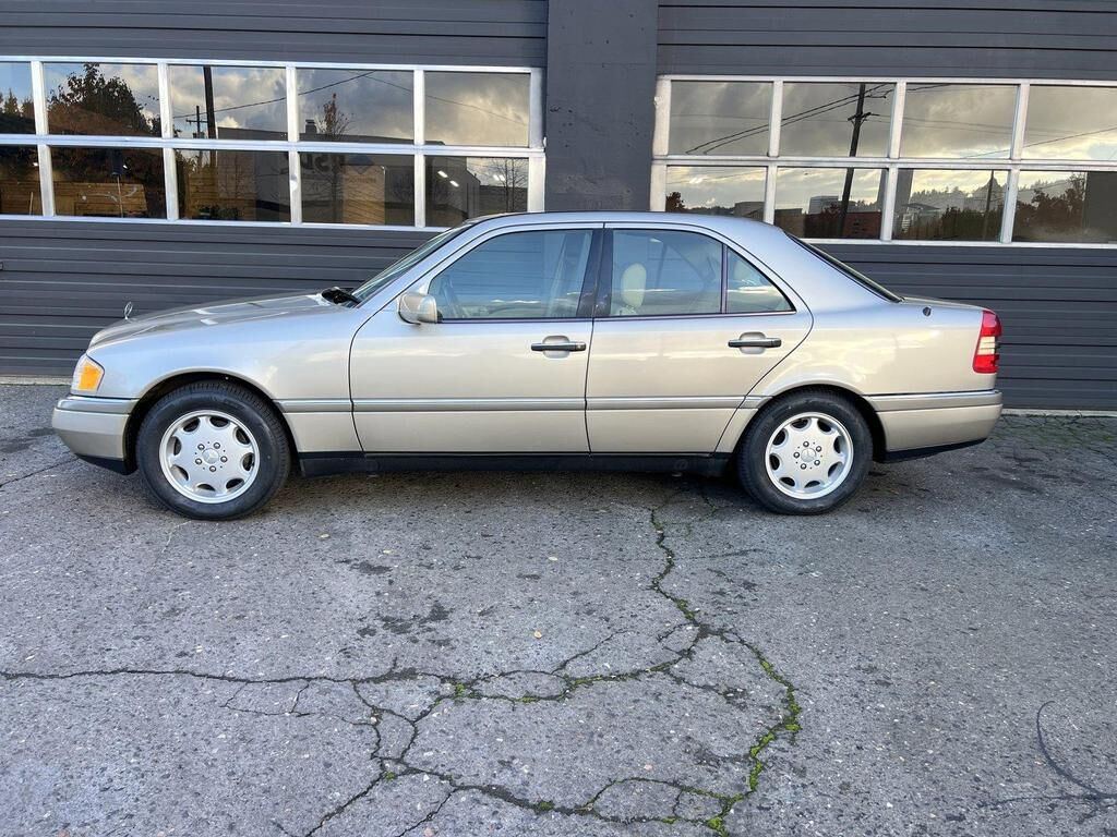 1997 Mercedes-Benz C-Class