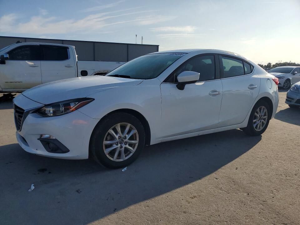 2016 MAZDA Mazda3