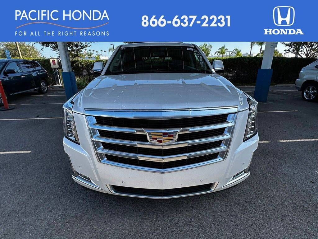 2020 CADILLAC Escalade