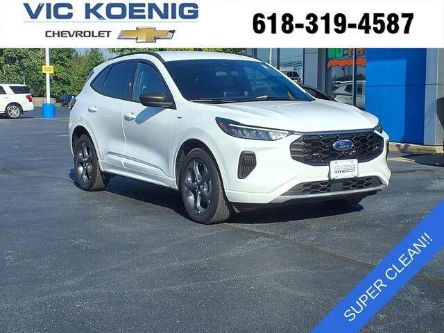 2023 FORD Escape